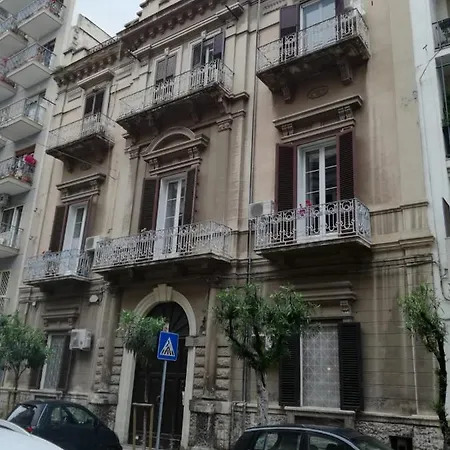 House Of Colors Apartment